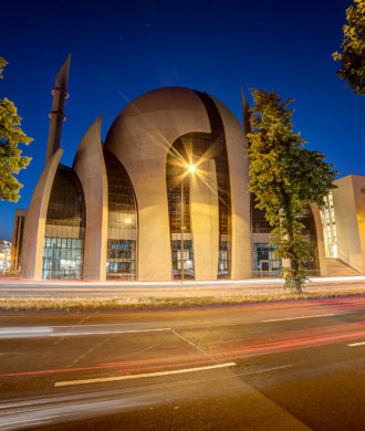 Ehrenfelder DITIB Moschee bei Nacht