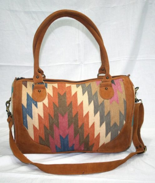 Handgefertigte Handtasche / Duffle Bag aus Kilim