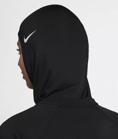 Nike Pro Hijab 2